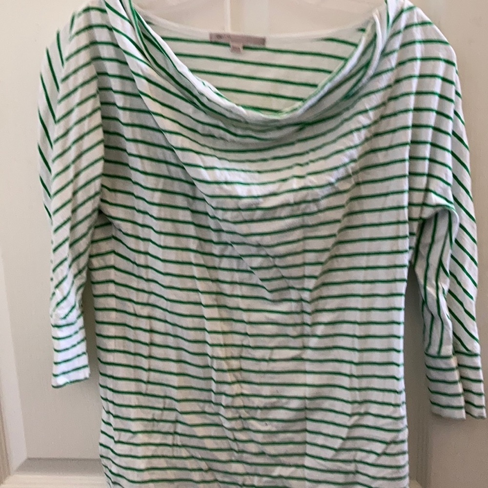 FINAL MARKDOWN Ladies gap tee xs